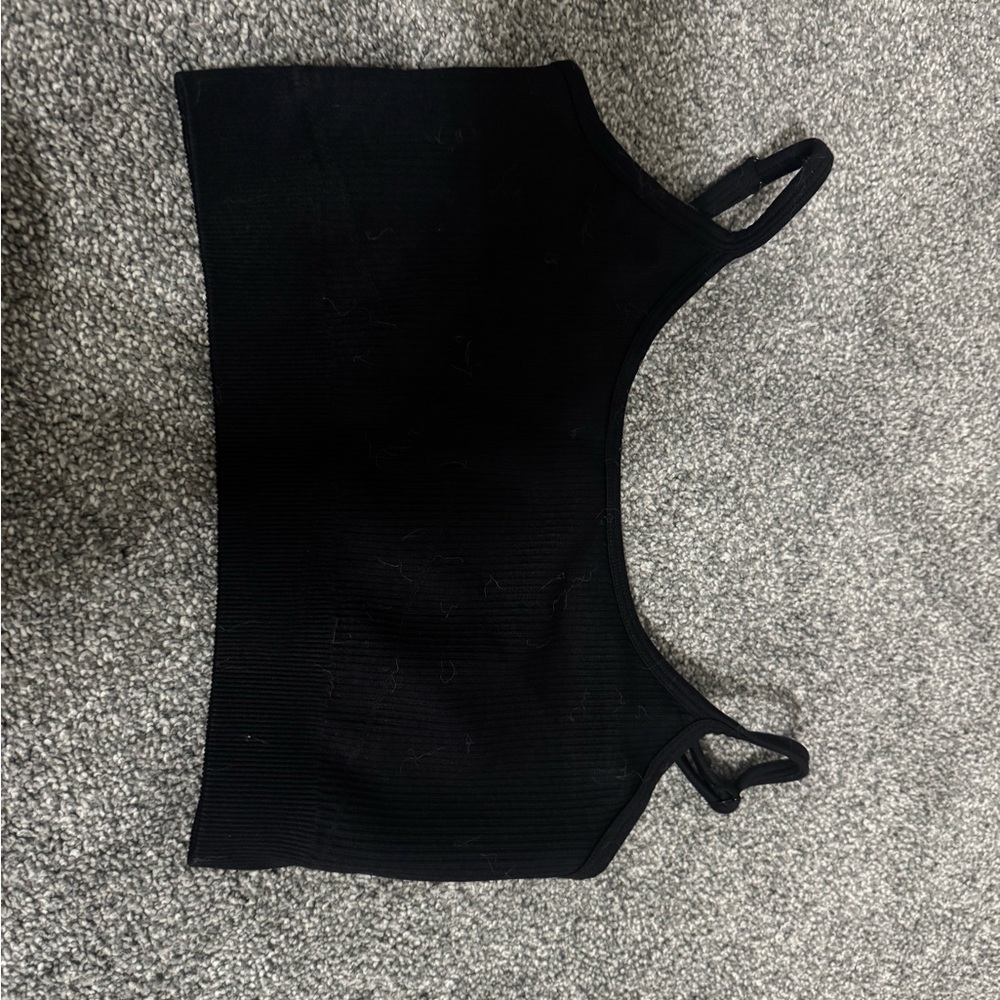 Black Ribbed Cropped Tank Top